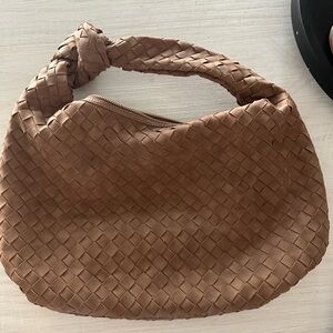 Woven knot shoulder bag